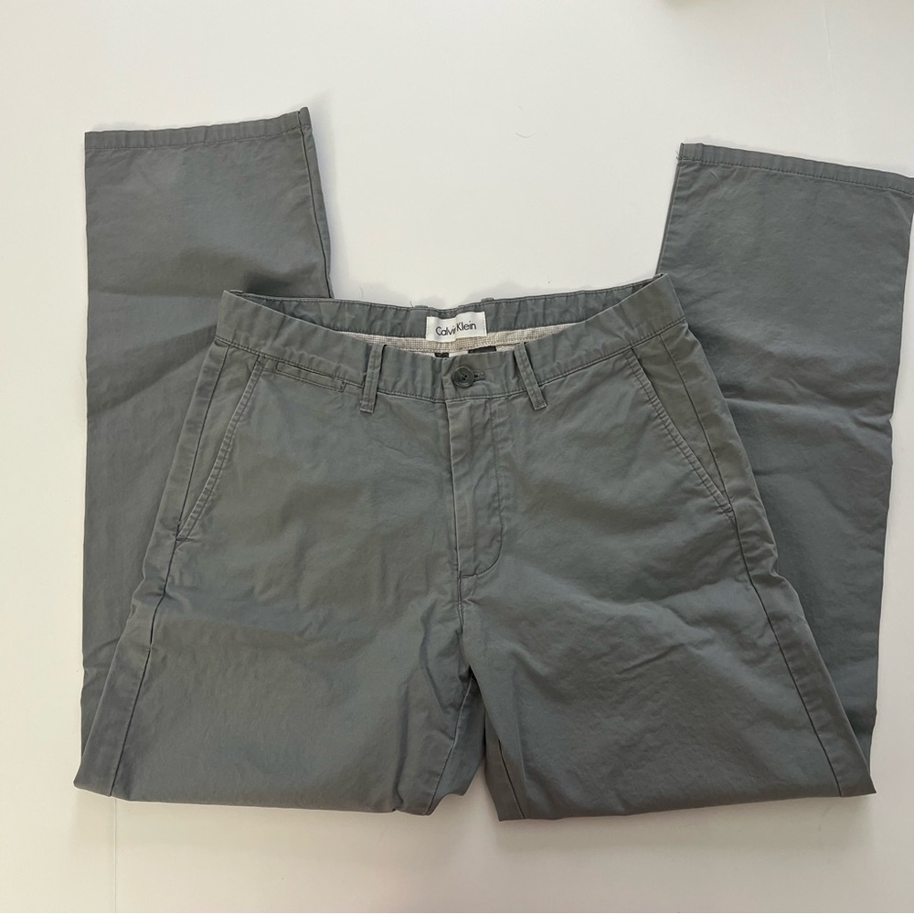 Men's Calvin Klein Gray Cotton Dress Pants Size 30x29 - Picture 2 of 11